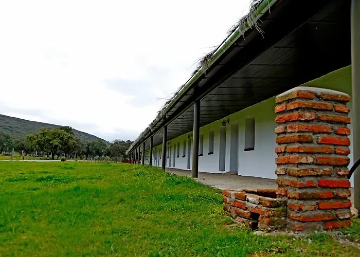 Rural Puerta De Monfragüe Hotel Villarreal de San Carlos