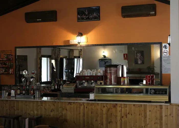 Rural Puerta De Monfragüe Hotel *